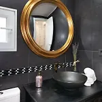 Luxury Penthouse With Jacuzzi & Large Terraces By Passeig De Gracia *