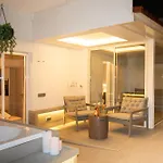Luxury Penthouse With Jacuzzi & Large Terraces By Passeig De Gracia Lejlighed