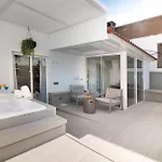 Luxury Penthouse With Jacuzzi & Large Terraces By Passeig De Gracia Lejlighed *