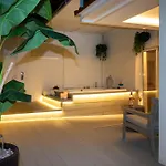 Luxury Penthouse With Jacuzzi & Large Terraces By Passeig De Gracia Barcelona