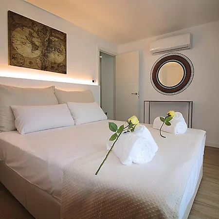 Our Penthouse With Jacuzzi Close To Paseo De Gracia *