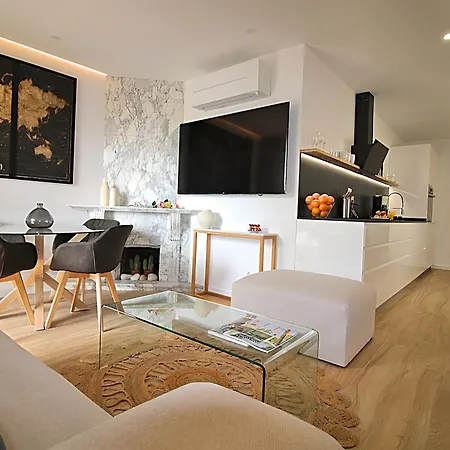 Apartment Our Penthouse With Jacuzzi Close To Paseo De Gracia *
