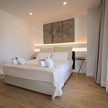 Apartment Our Penthouse With Jacuzzi Close To Paseo De Gracia
