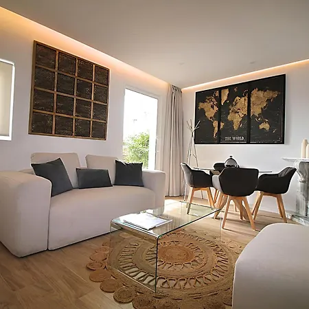 Our Penthouse With Jacuzzi Close To Paseo De Gracia *