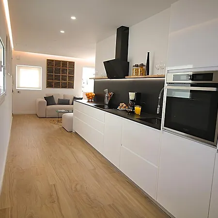 Our Penthouse With Jacuzzi Close To Paseo De Gracia Barcelona