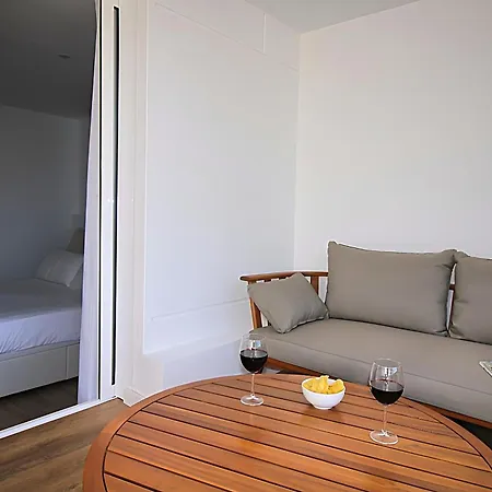 Our Penthouse With Jacuzzi Close To Paseo De Gracia Barcelona
